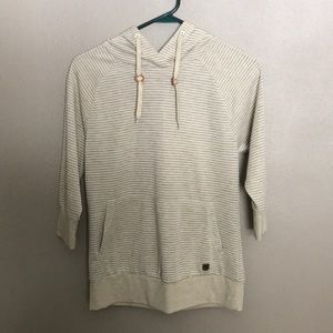 NWOT Burton 3/4 Sleeve Hooded Pullover Dryride